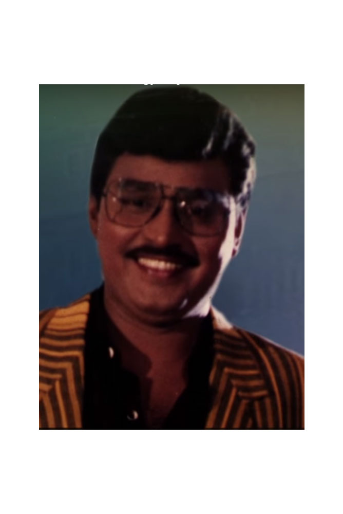 En Rathathin Rathame – என் ரத்தத்தின் ரத்தமே (1989)