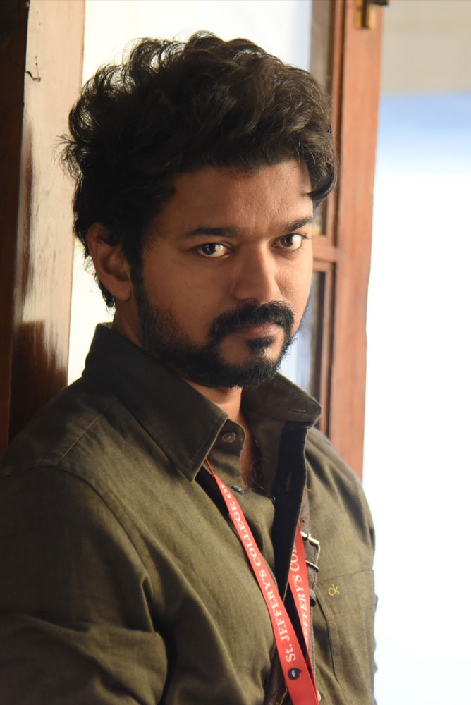 Master / மாஸ்டர் (2021)
