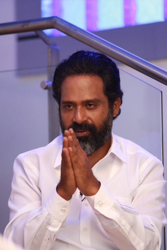 Manja Satta Pacha Satta / மஞ்ச சட்ட பச்ச சட்ட (2021)