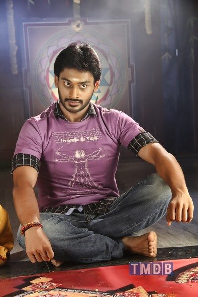 பேய்கள் ஜாக்கிரதை / Peigal Jakkirathai (2016)
