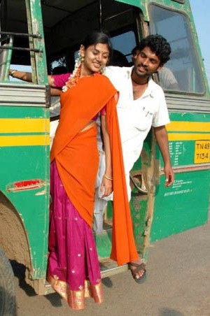 Kalavani / களவாணி (2010)