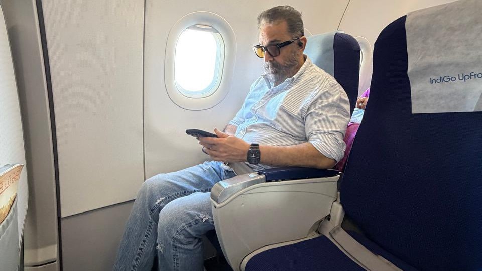 Kamal Haasan Takes Public Flight
