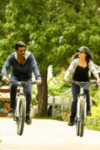Maayavan (2017)