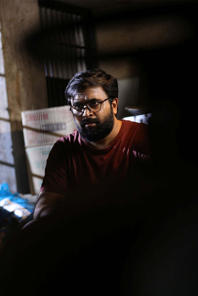 நான் மிருகமாய் மாற / Naan Mirugamaai Maara (2022)