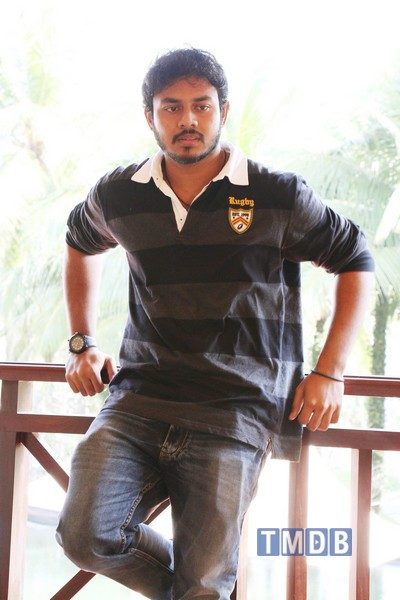 விருமாண்டிக்கும் சிவனாண்டிக்கும் / Virumandikkum Sivanandikkum (2016)